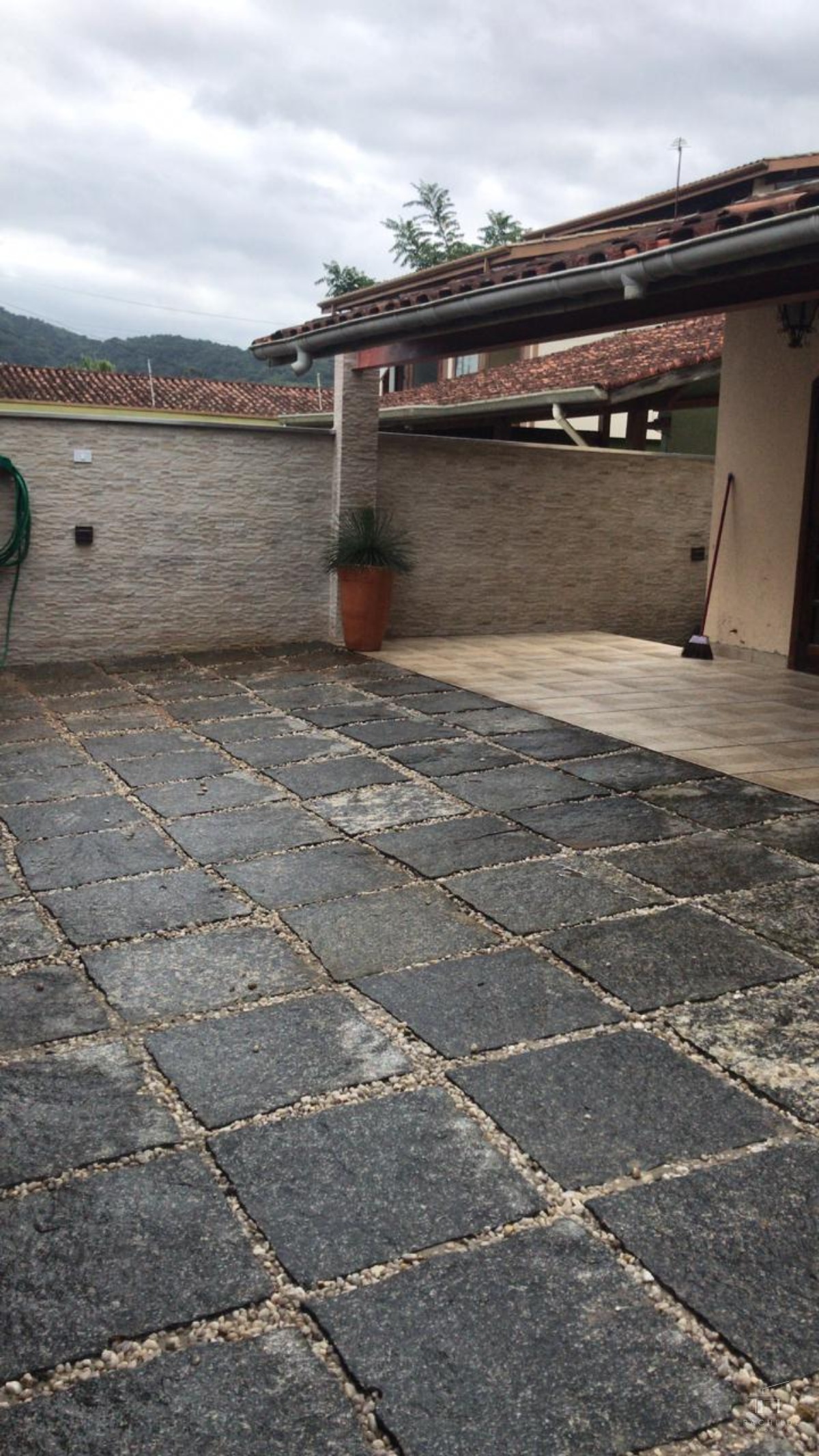 Casa à venda e aluguel com 4 quartos, 260m² - Foto 16