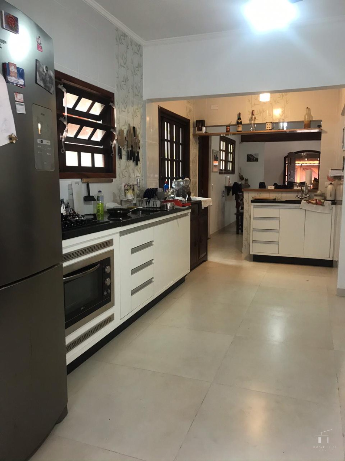 Casa à venda e aluguel com 4 quartos, 260m² - Foto 9