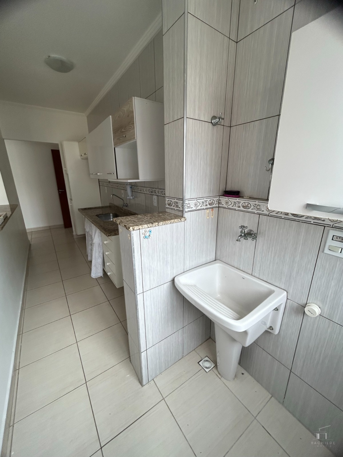 Apartamento à venda com 2 quartos, 62m² - Foto 5