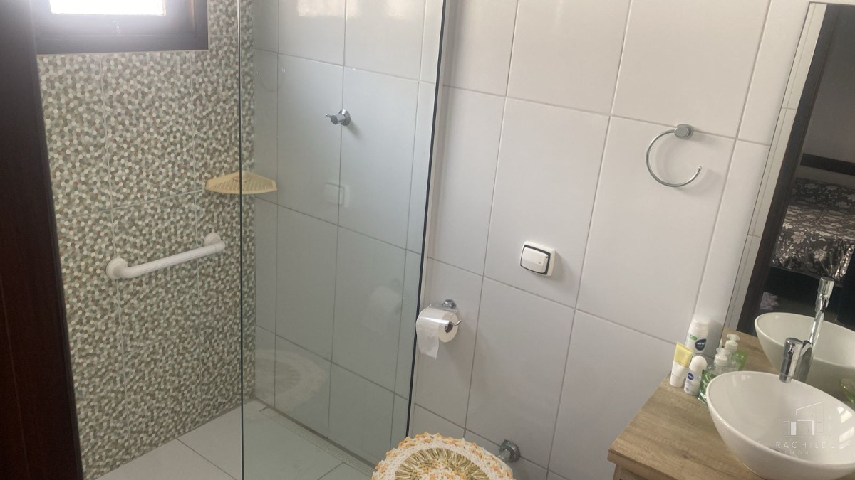 Casa à venda com 5 quartos, 162m² - Foto 19