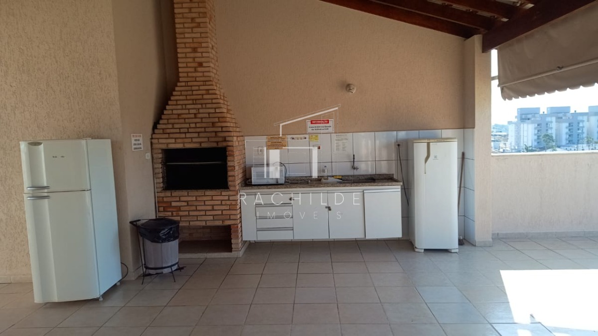 Apartamento à venda com 2 quartos, 80m² - Foto 22